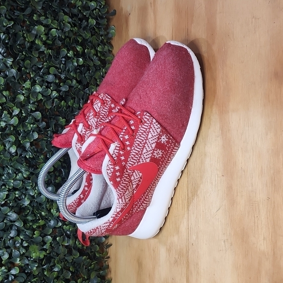 Nike Shoes - Nike Roshe One Winter Red Shoes | Size: 6.5 (Womens) | Red